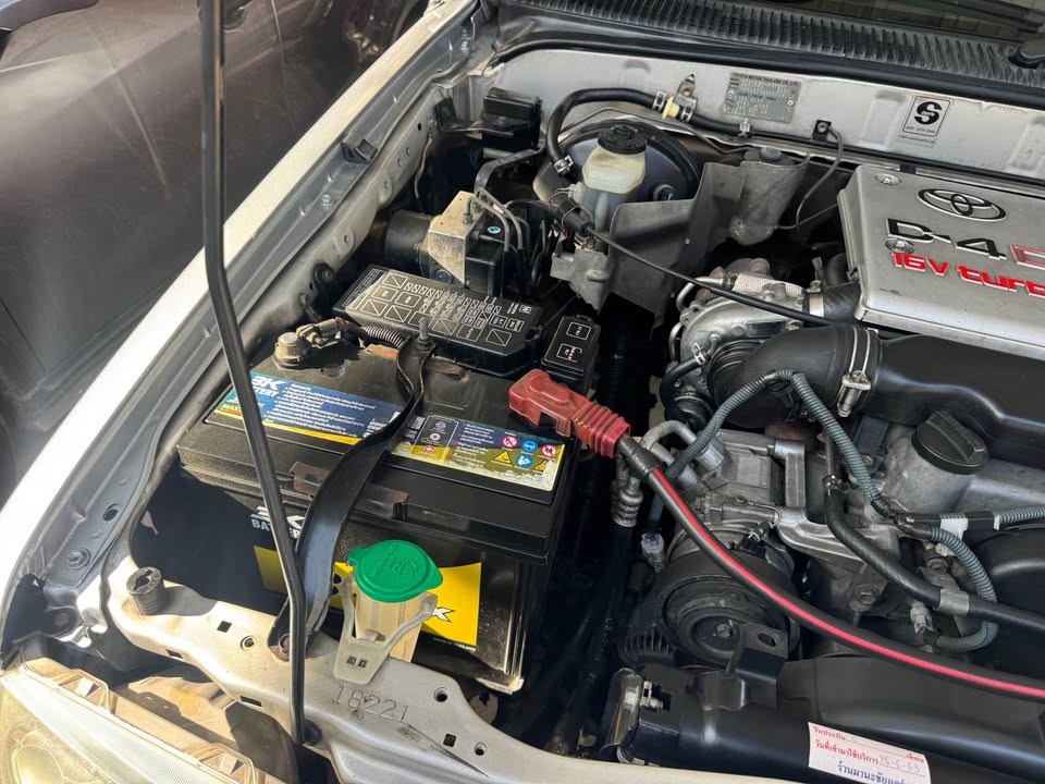 Car image 7